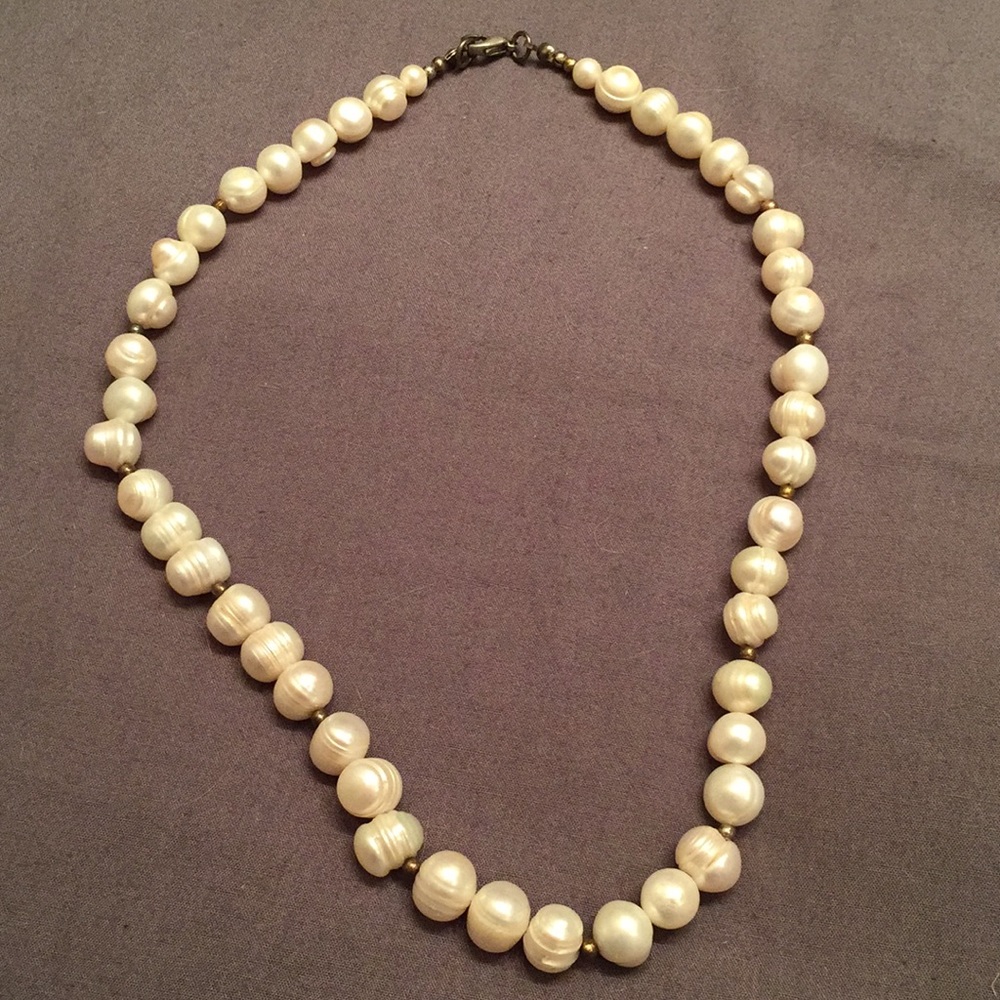 Vintage cultured freshwater pearl necklace